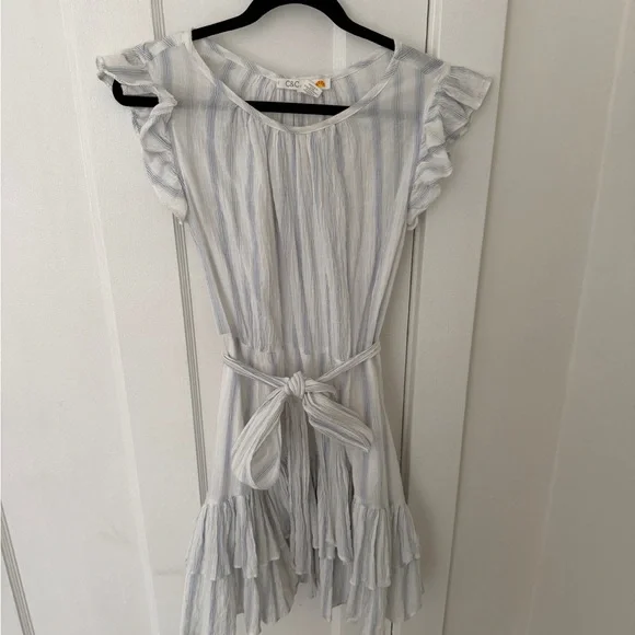 Striped Ruffle Sleeve Dress - Picture 4 of 9